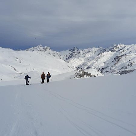 Appart Montagne 3 Etoiles Saint-Lary Station Сен-Лари-Сулан Екстериор снимка